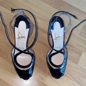 Chistian louboutin Crisscross strap peep heel